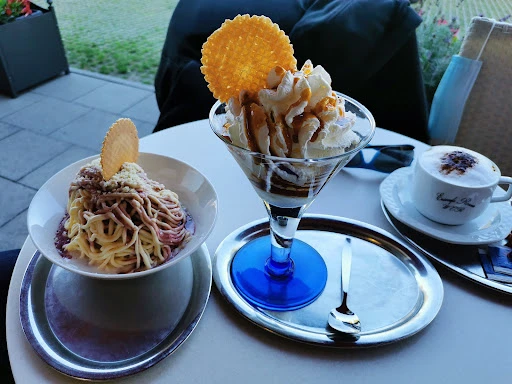 Wolfratshausen Eiscafé Roma photo 1