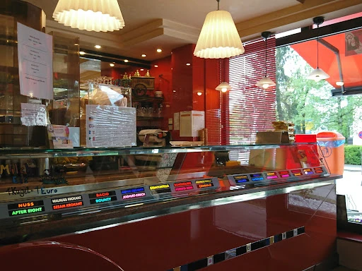 Wolfratshausen Eiscafé Roma photo 8